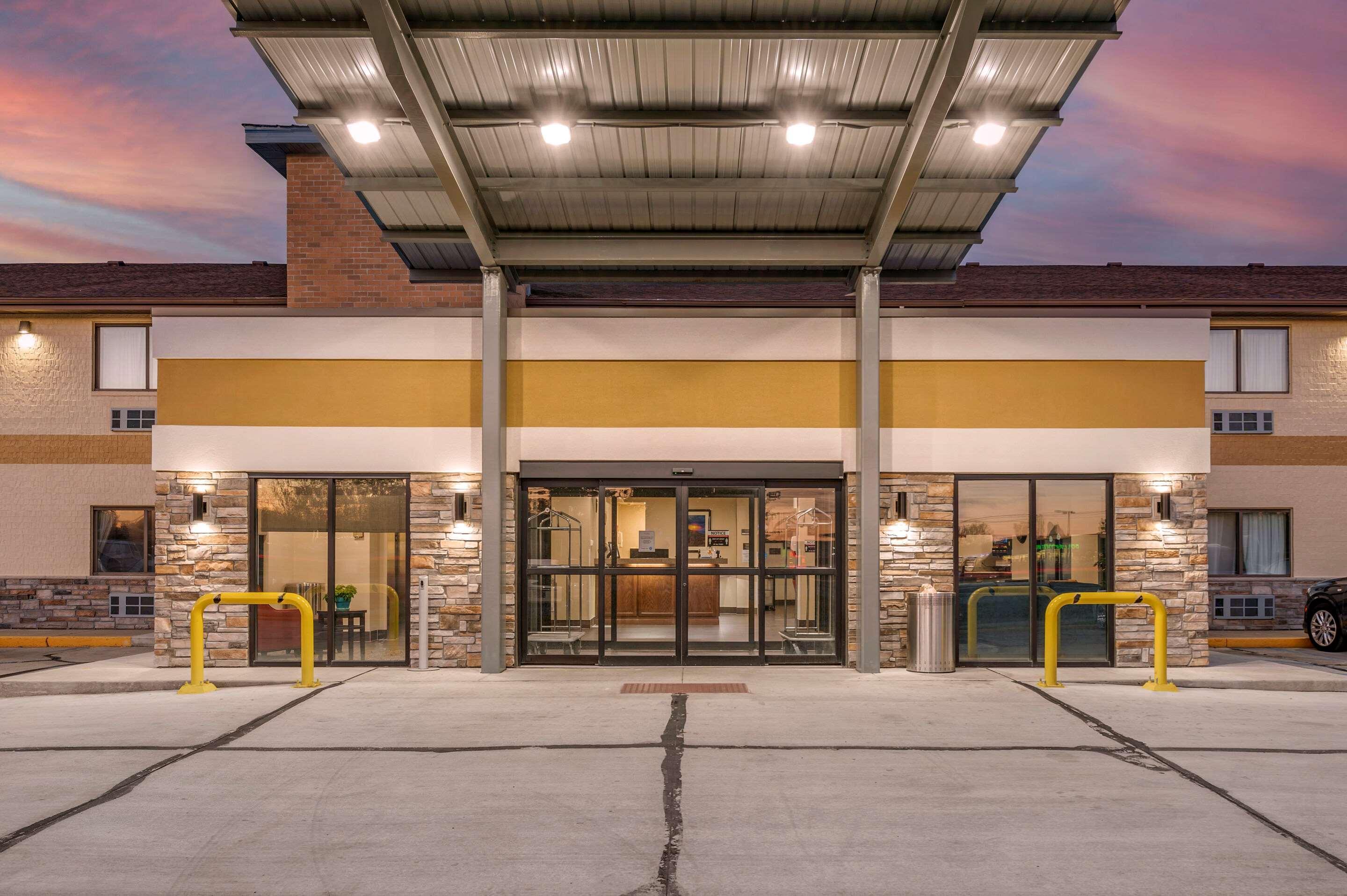 Comfort Inn Near Kokomo Speedway Екстериор снимка