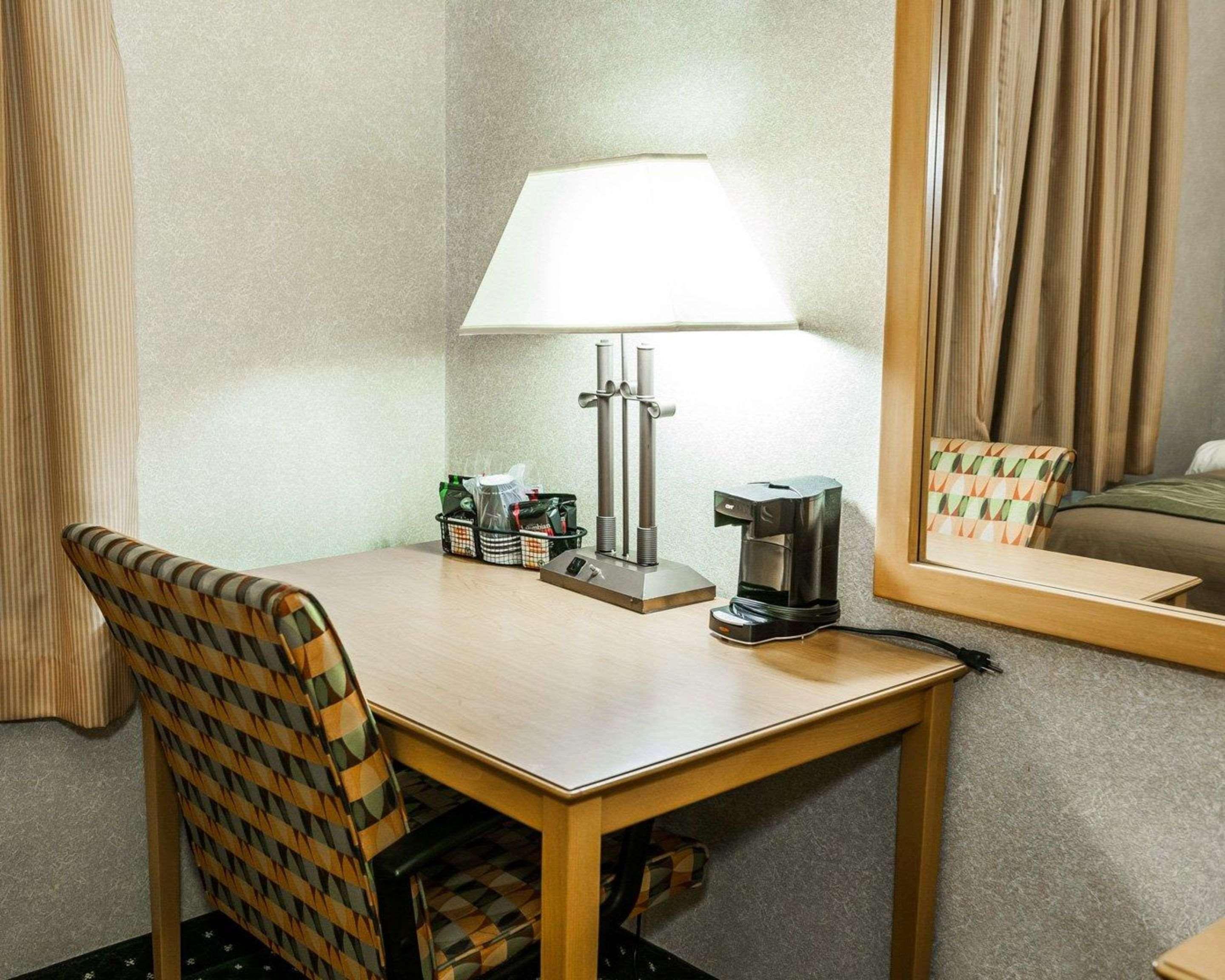 Comfort Inn Near Kokomo Speedway Екстериор снимка