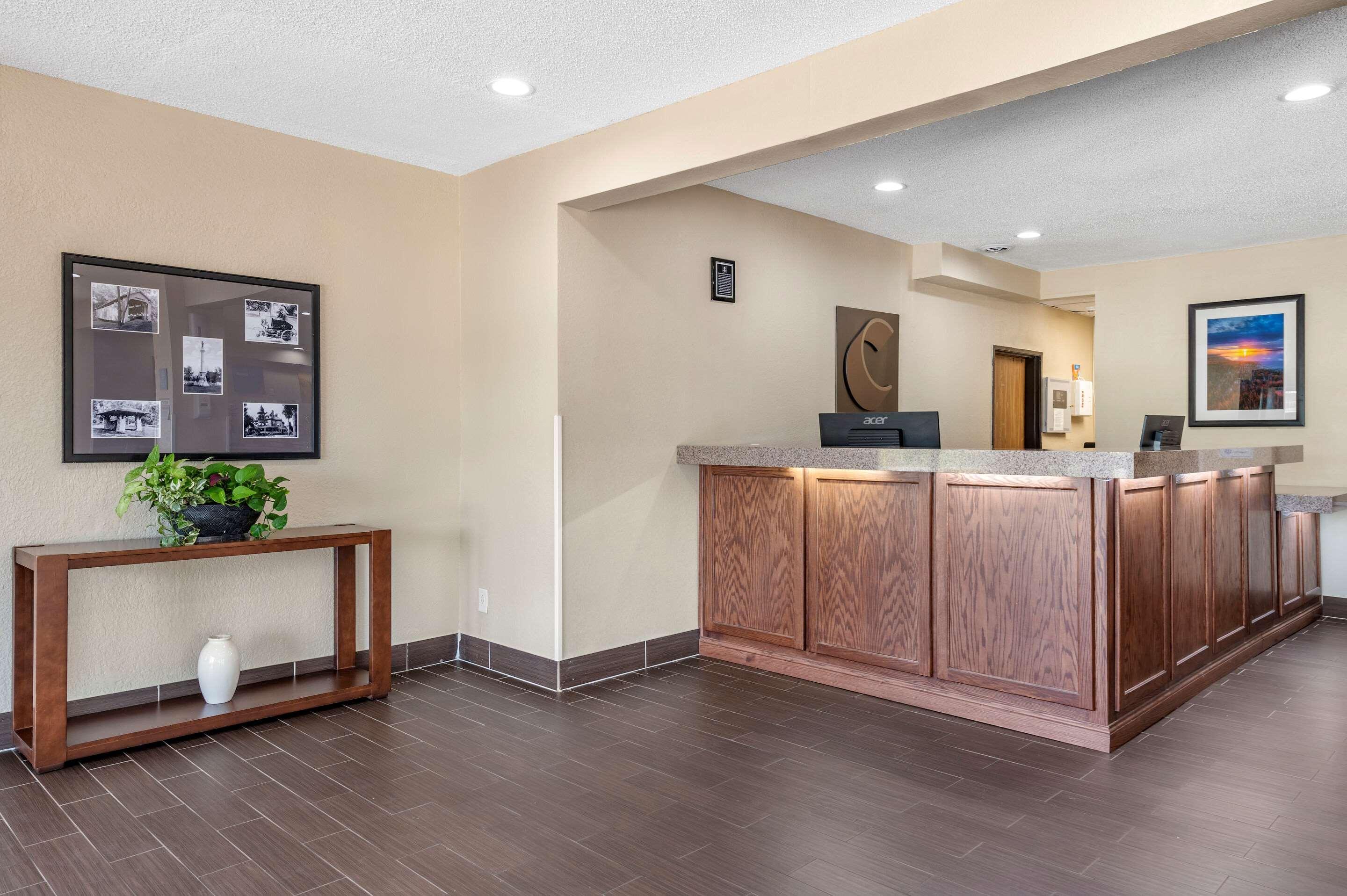 Comfort Inn Near Kokomo Speedway Екстериор снимка