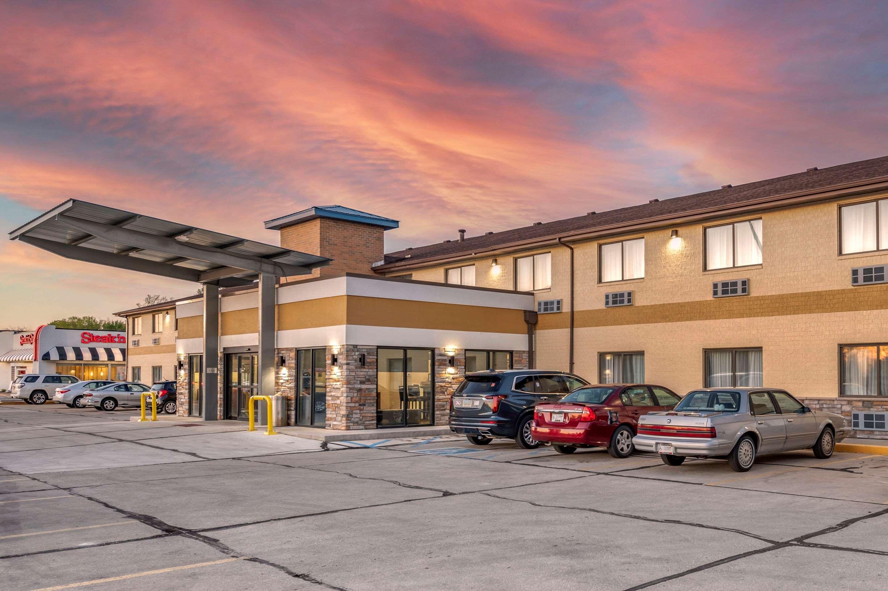 Comfort Inn Near Kokomo Speedway Екстериор снимка