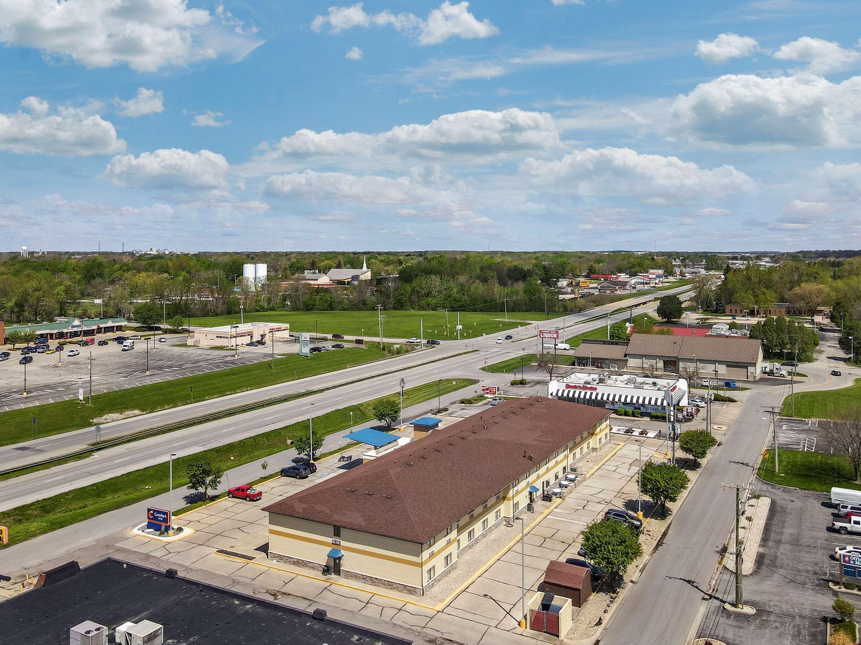 Comfort Inn Near Kokomo Speedway Екстериор снимка