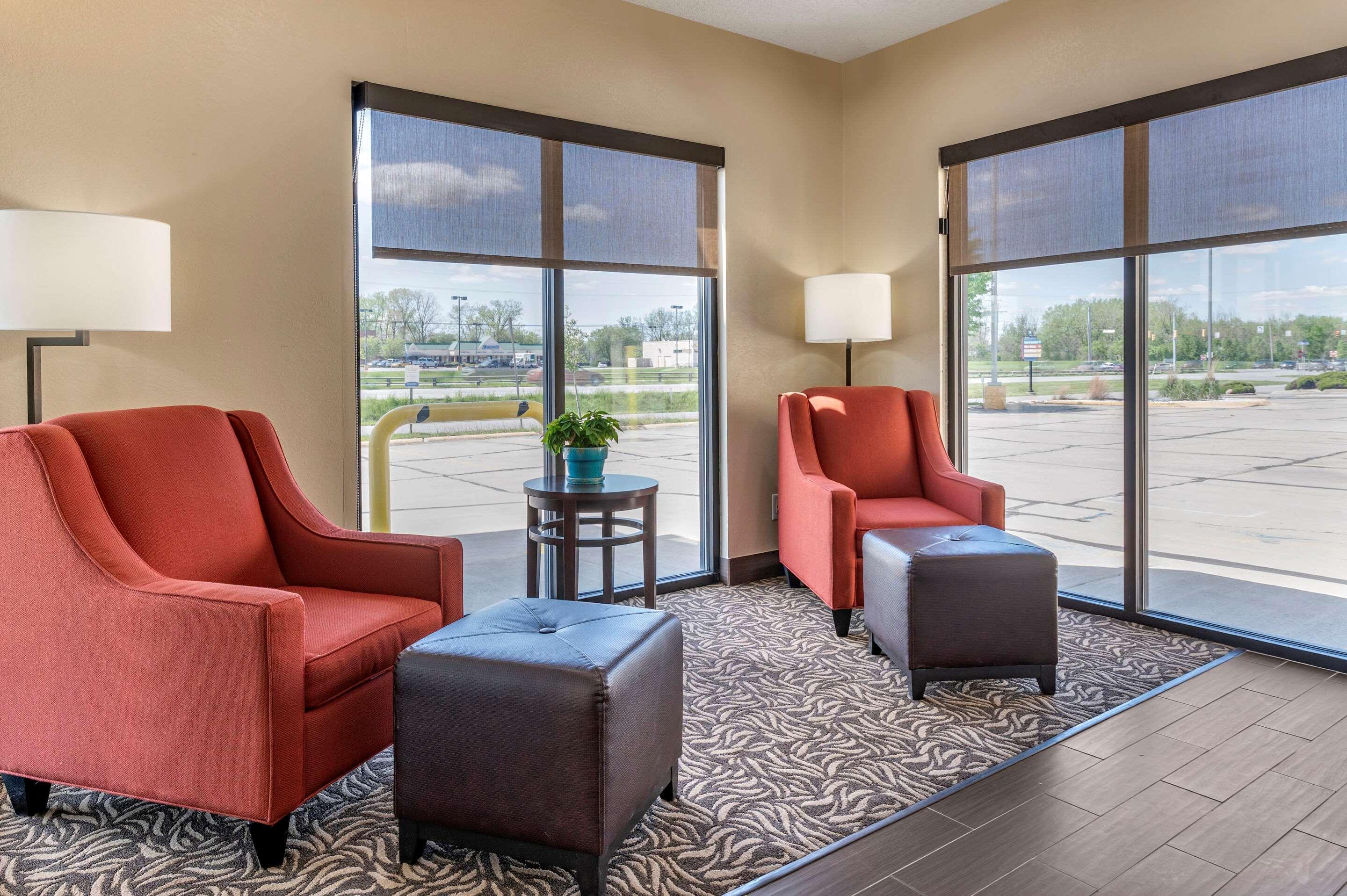 Comfort Inn Near Kokomo Speedway Екстериор снимка